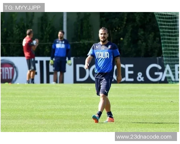 足球明星维埃里心中的偶像是谁揭秘他的足球启蒙与崇拜之路